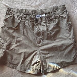 Women's Tan Cargo Shorts